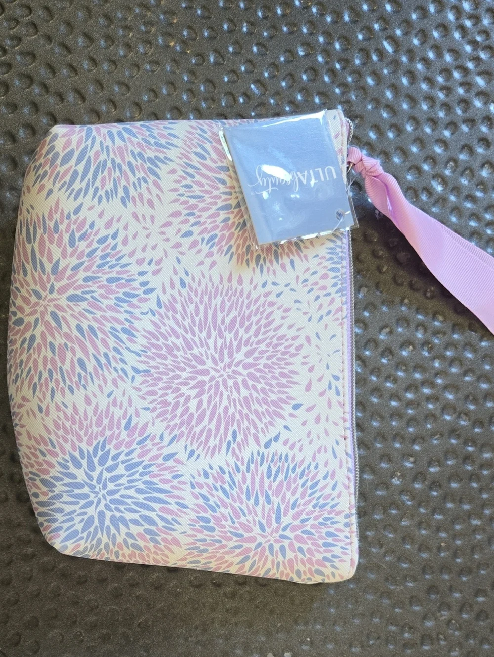 NWT Ulta Beauty Light Blue, Pink & White Branded Tag